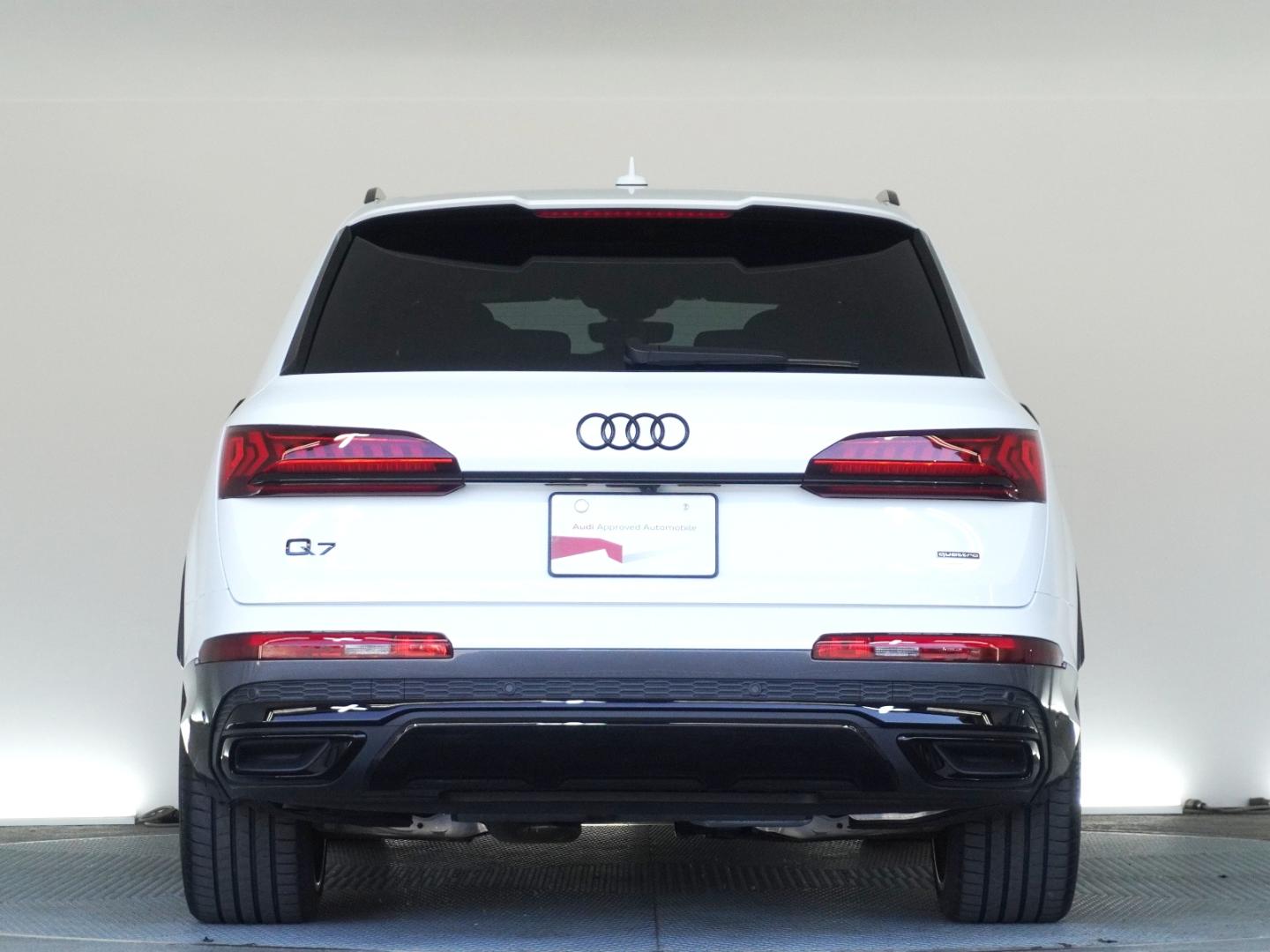 Audi Q7 50 TDI quattro S line kW(PS) tiptronic for more details contact your dealer