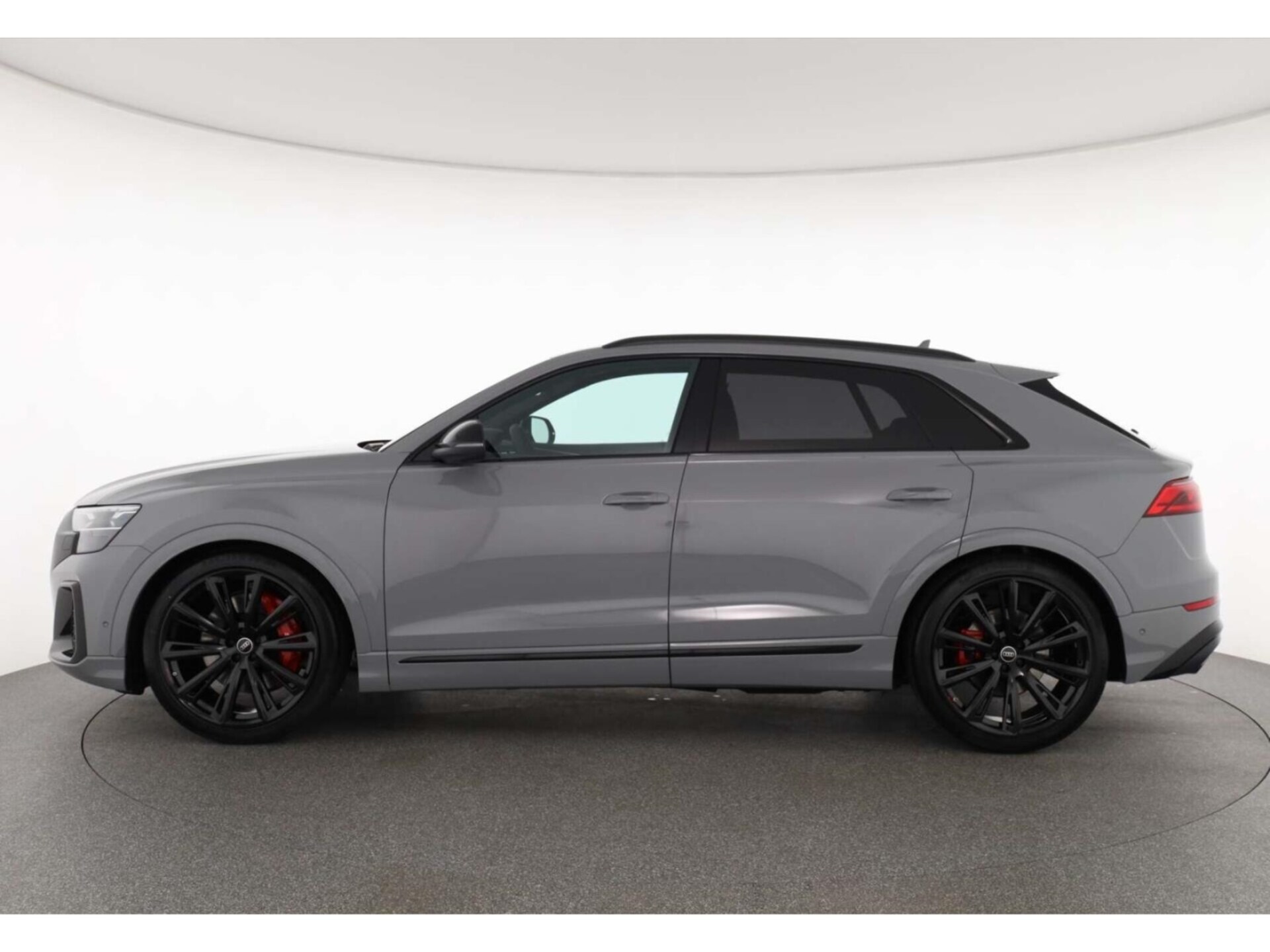 Audi SQ8 SUV