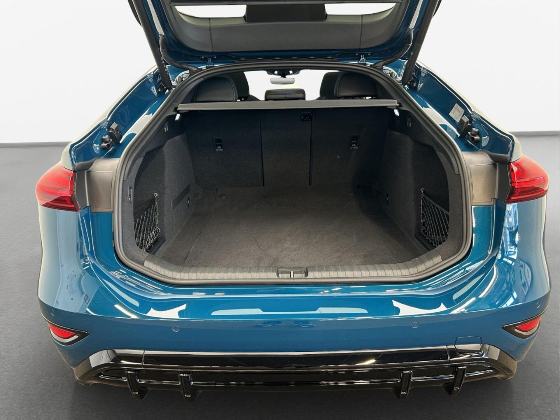 Audi A6 Sportback e-tron edition one