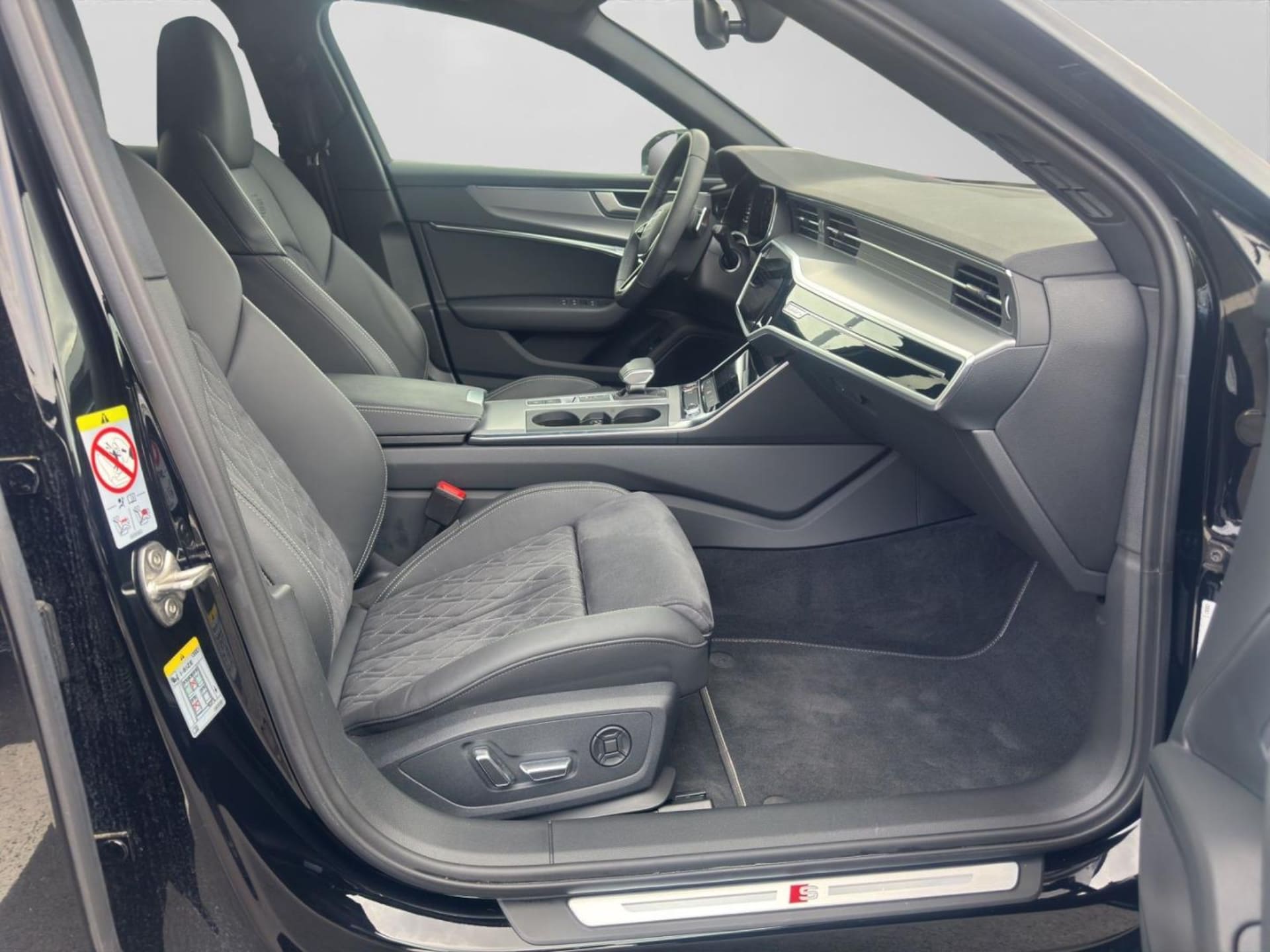 Audi S6 Avant