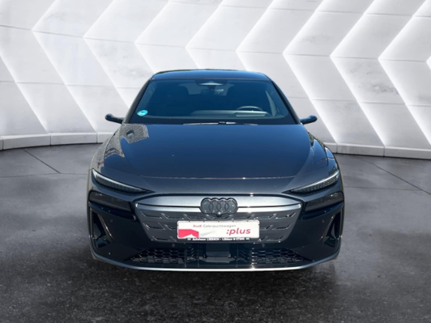 Bild über Audi A6 Avant e-tron e-tron performance - für weitere Informationen kontaktieren Sie den Audi Partner