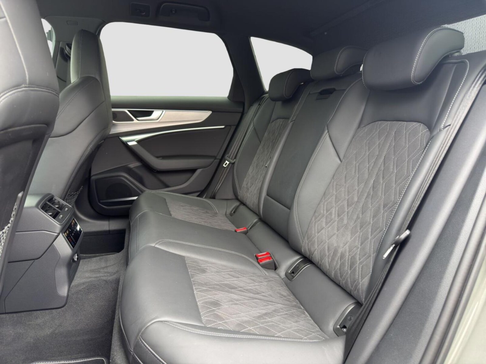 Audi S6 Avant – Bild 11