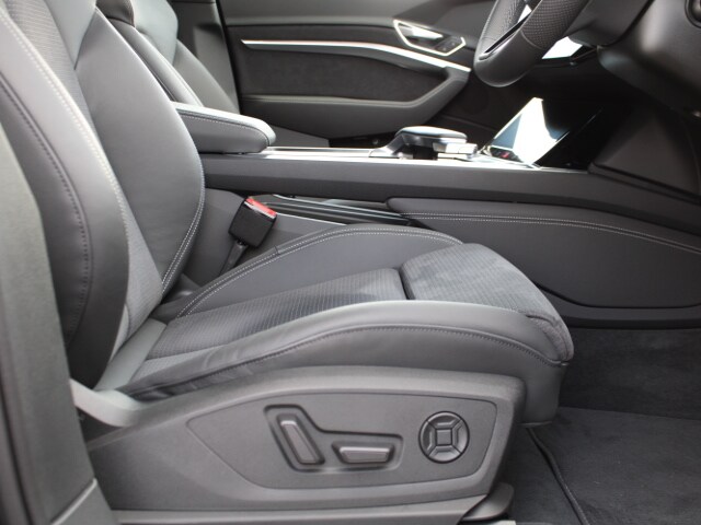 Image about Audi Q8 Sportback e-tron 55 e-tron S line