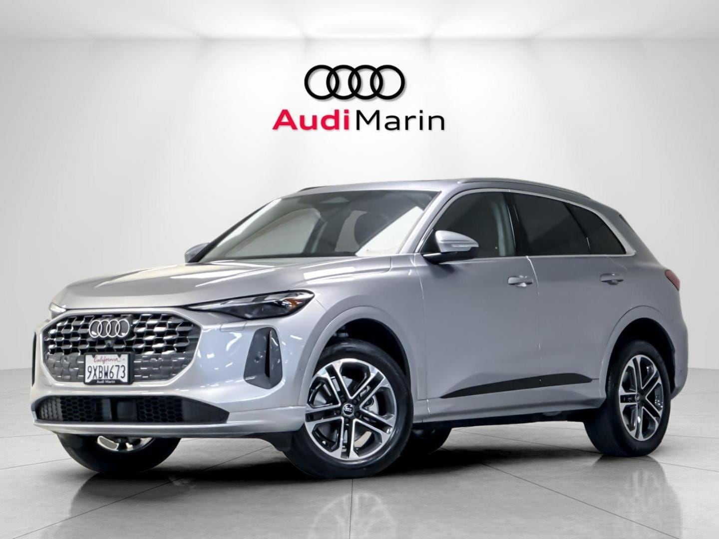 2025 Audi Q5 40 Premium's photo