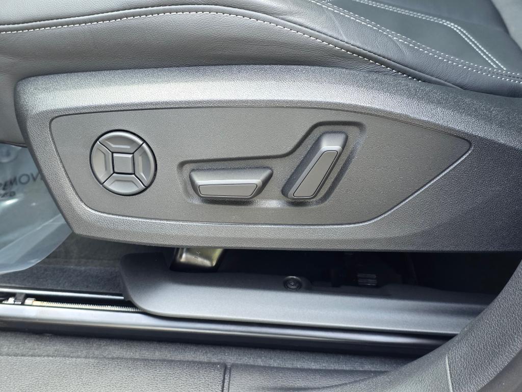 2025 Audi Q3 S Line Premium - Photo 22