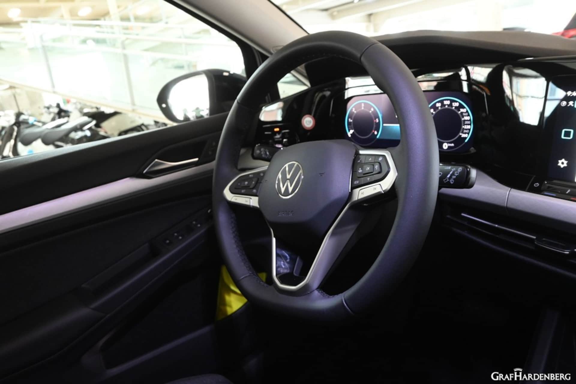 Volkswagen Golf Variant Life