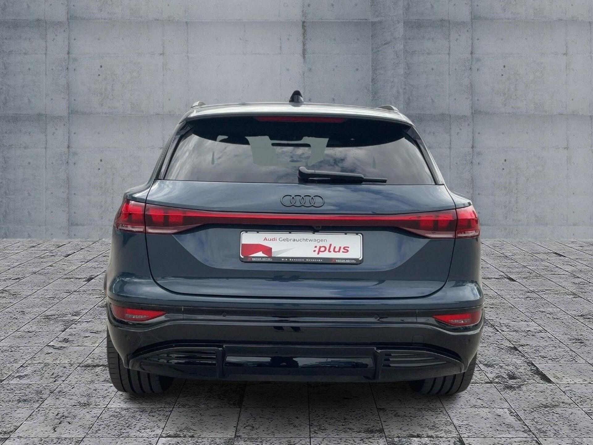 Audi SQ6 SUV e-tron