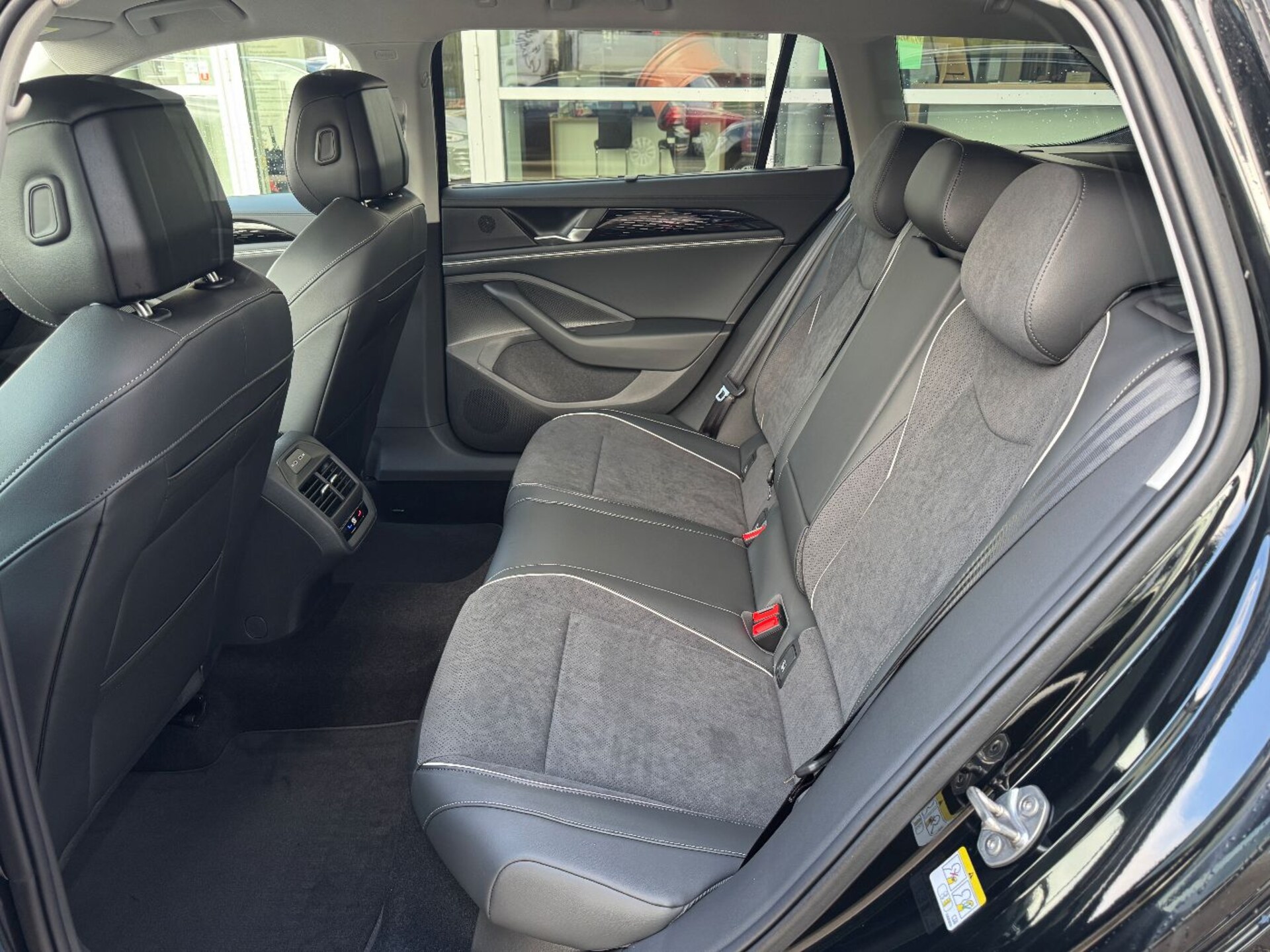 Volkswagen Passat Elegance