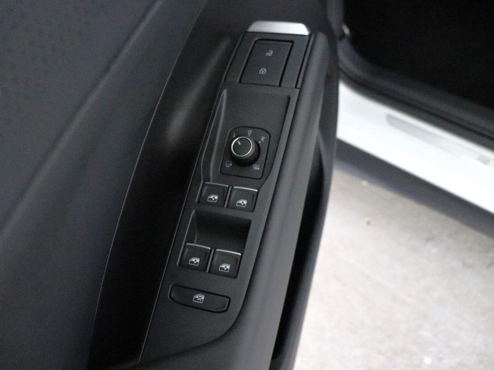 Volkswagen T-Roc – Bild 12