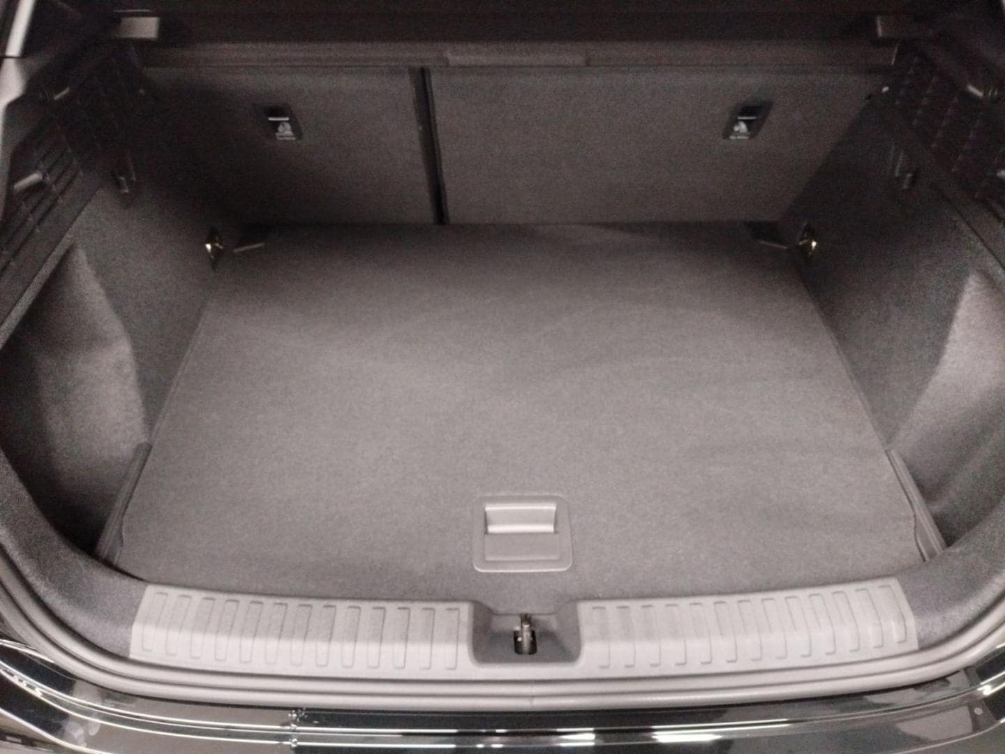 Bild über Audi A3 Sportback S line 35 TFSI S tronic - für weitere Informationen kontaktieren Sie den Audi Partner