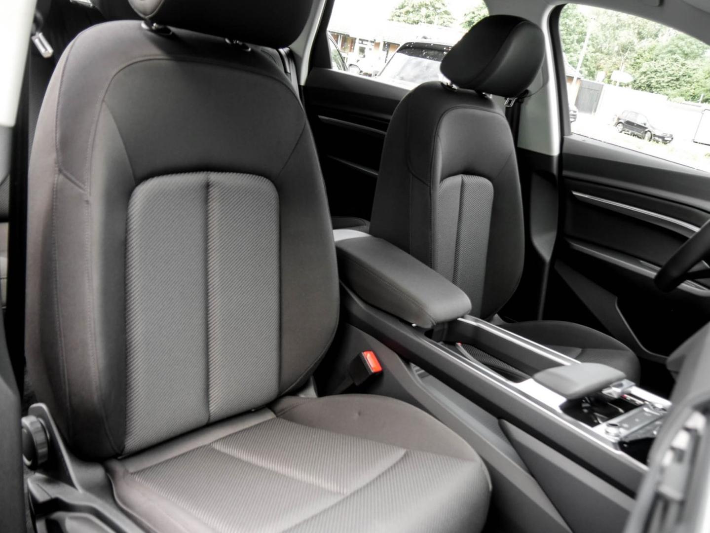 Image about Audi Q8 e-tron S line 50 e-tron quattro