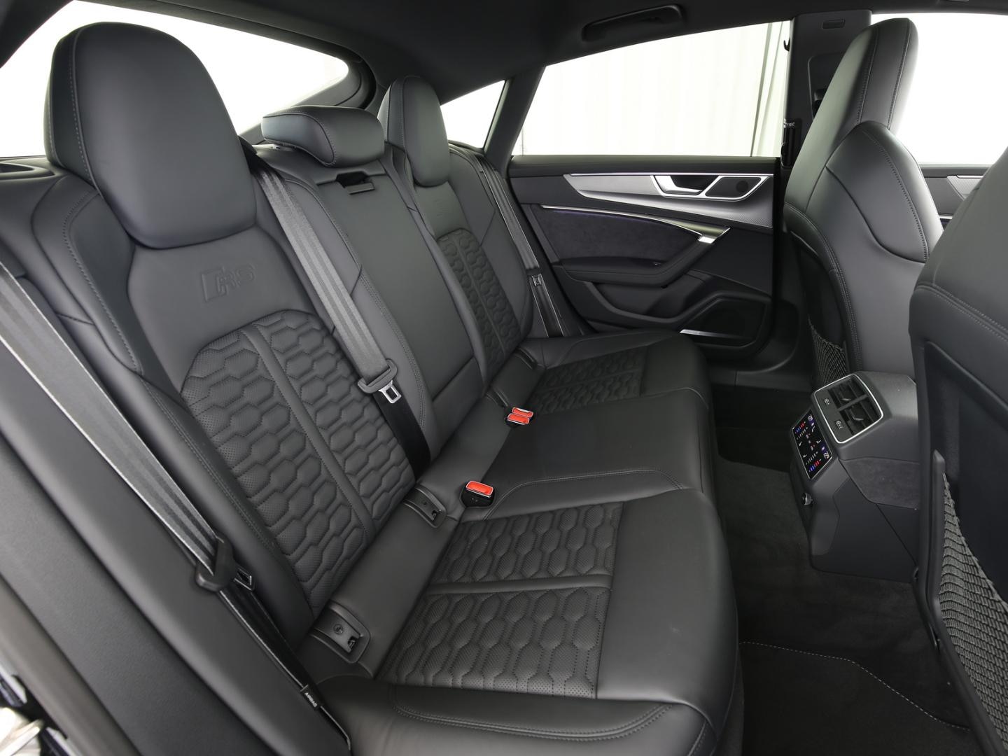 Bild über Audi RS 7 Sportback TFSI quattro tiptronic - für weitere Informationen kontaktieren Sie den Audi Partner