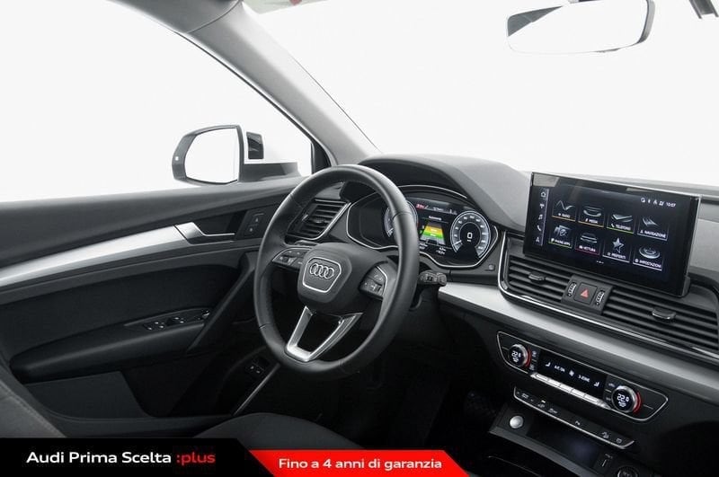 Immagine di Audi Q5 Sportback TFSI e Business Advanced 50 TFSI e quattro 220 kW (299 PS) S tronic - Vista: for more details contact your dealer