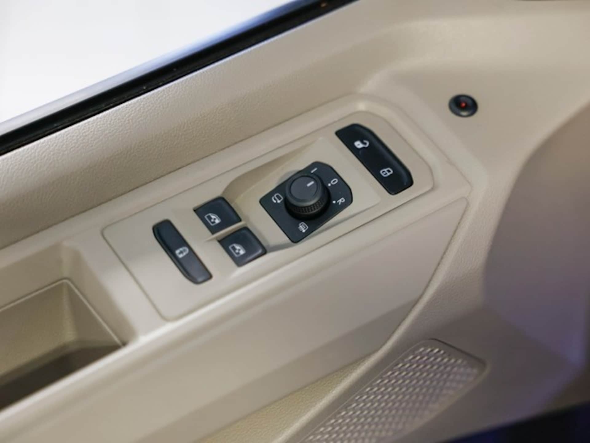 Volkswagen California Beach Camper
