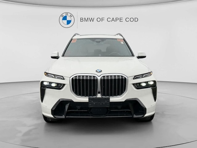 2026 BMW X7