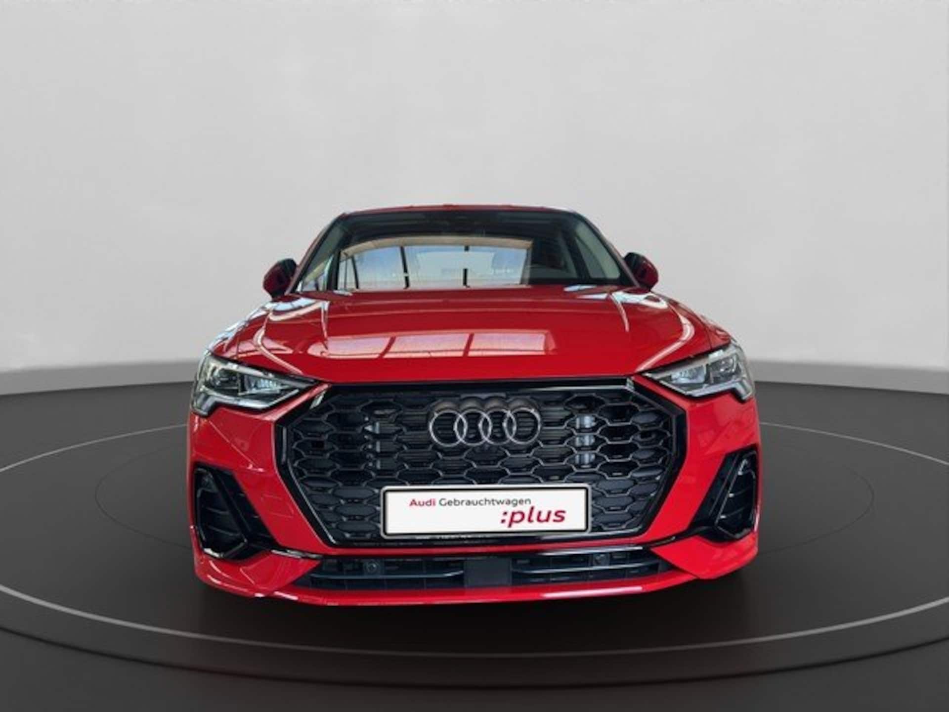 Audi Q3 Sportback S line