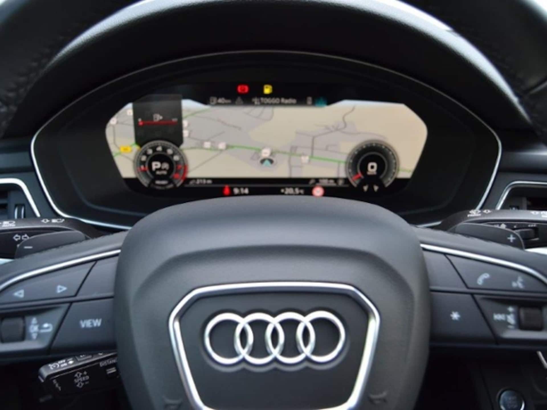 Audi A4 Avant S line