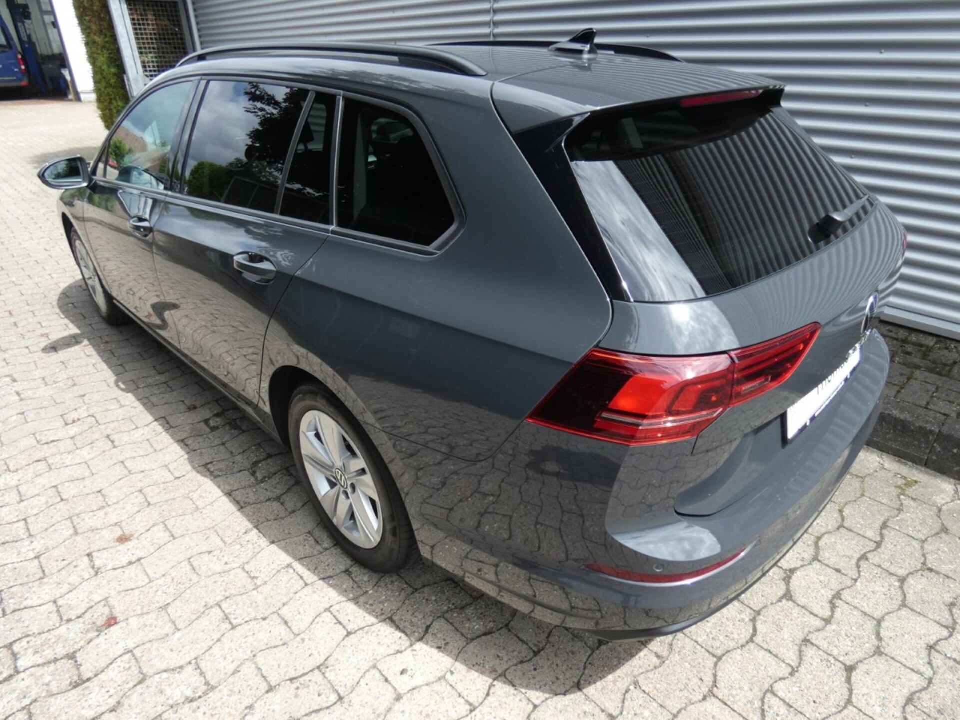 Volkswagen Golf Variant Life