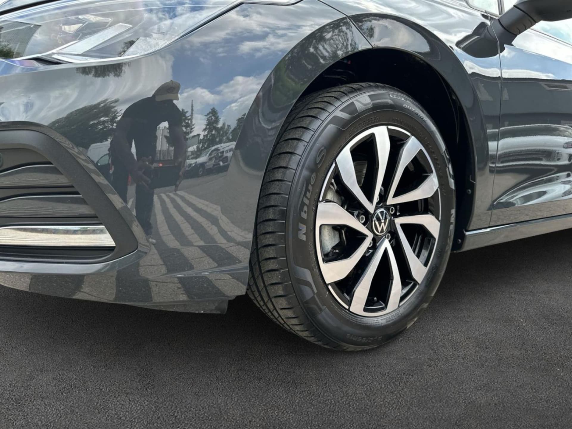 Volkswagen Golf Active