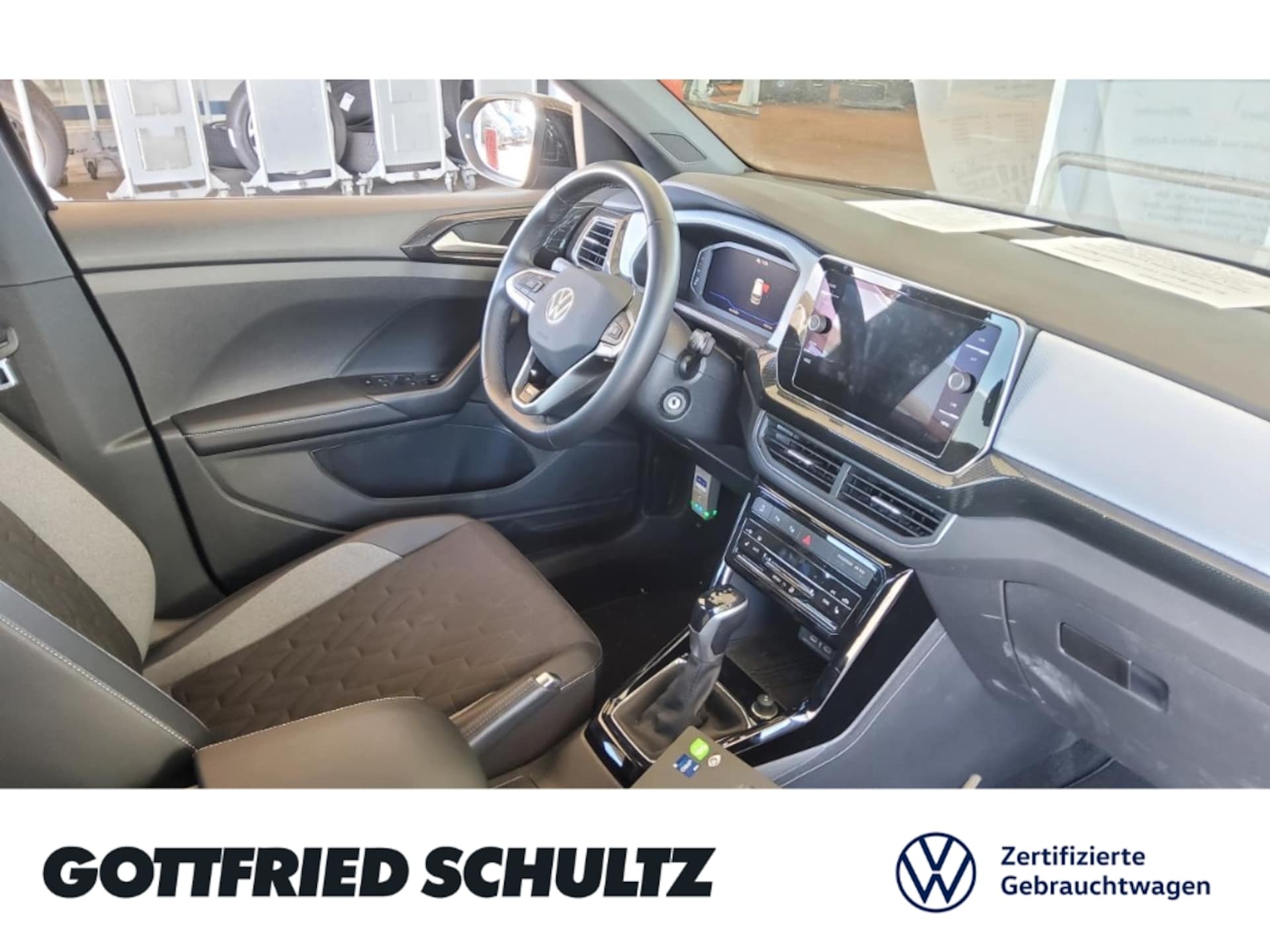 Volkswagen T-Cross Life