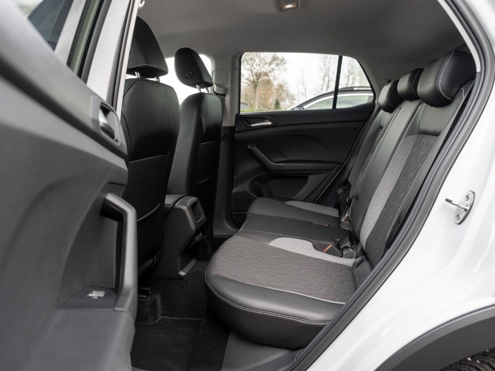 Volkswagen T-Cross – Bild 9