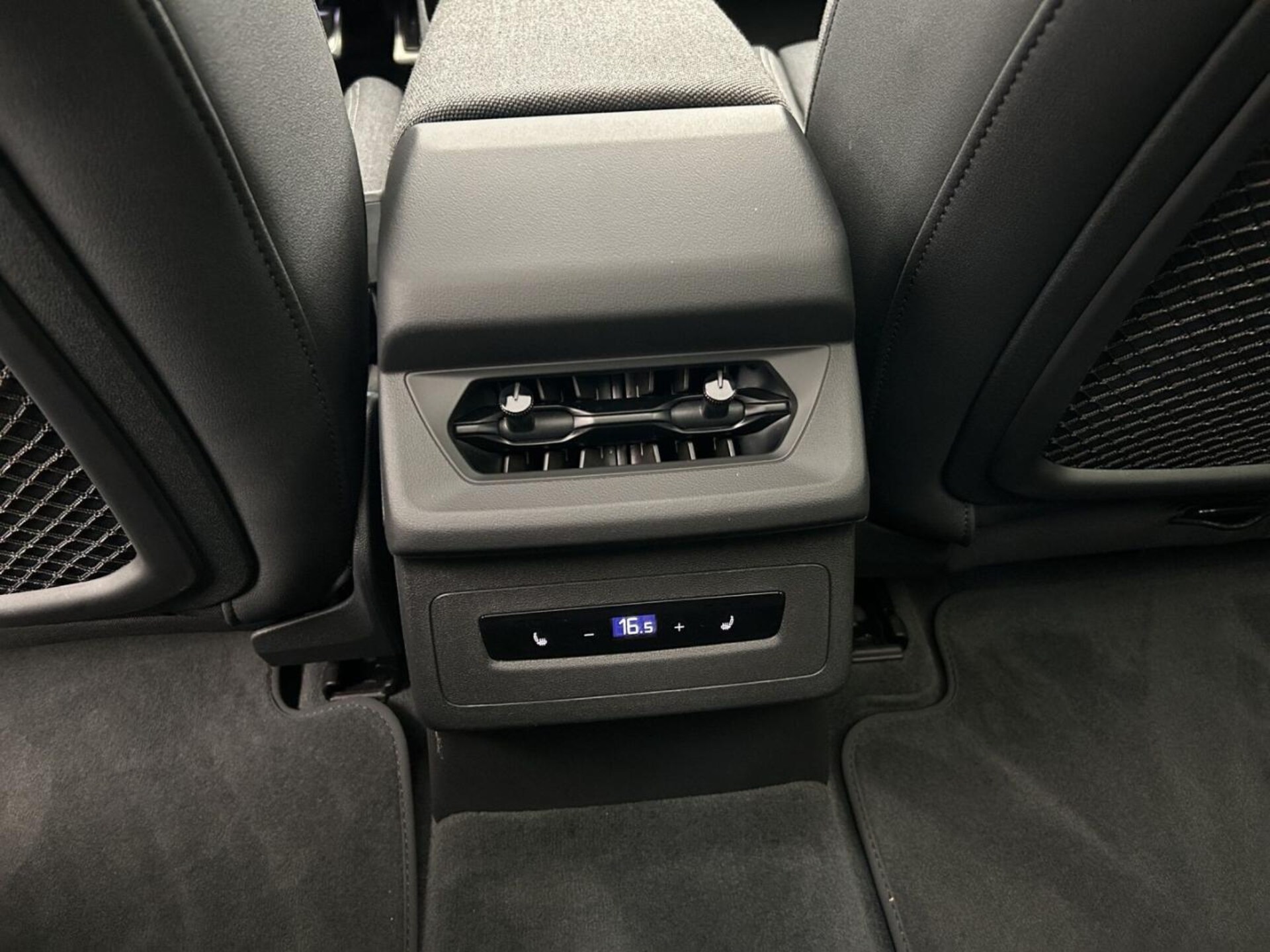 Audi A6 Sportback e-tron edition one