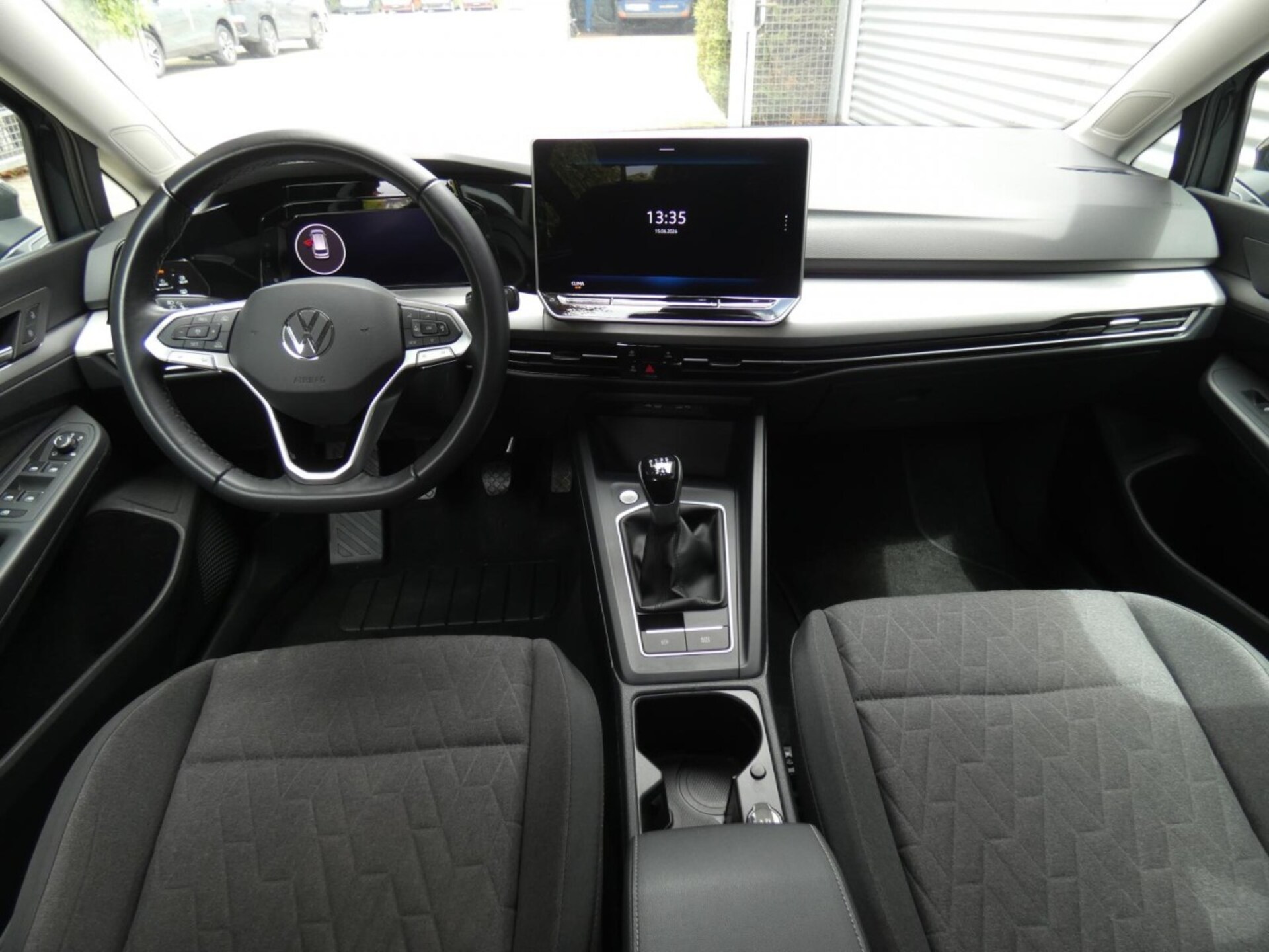 Volkswagen Golf Variant Life