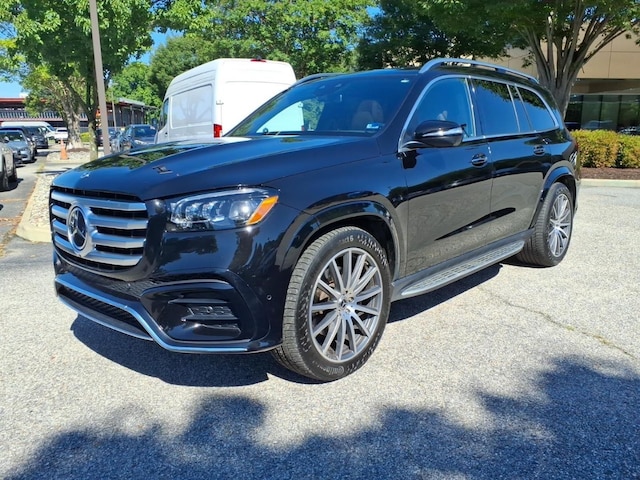 2025 Mercedes-Benz GLS 580