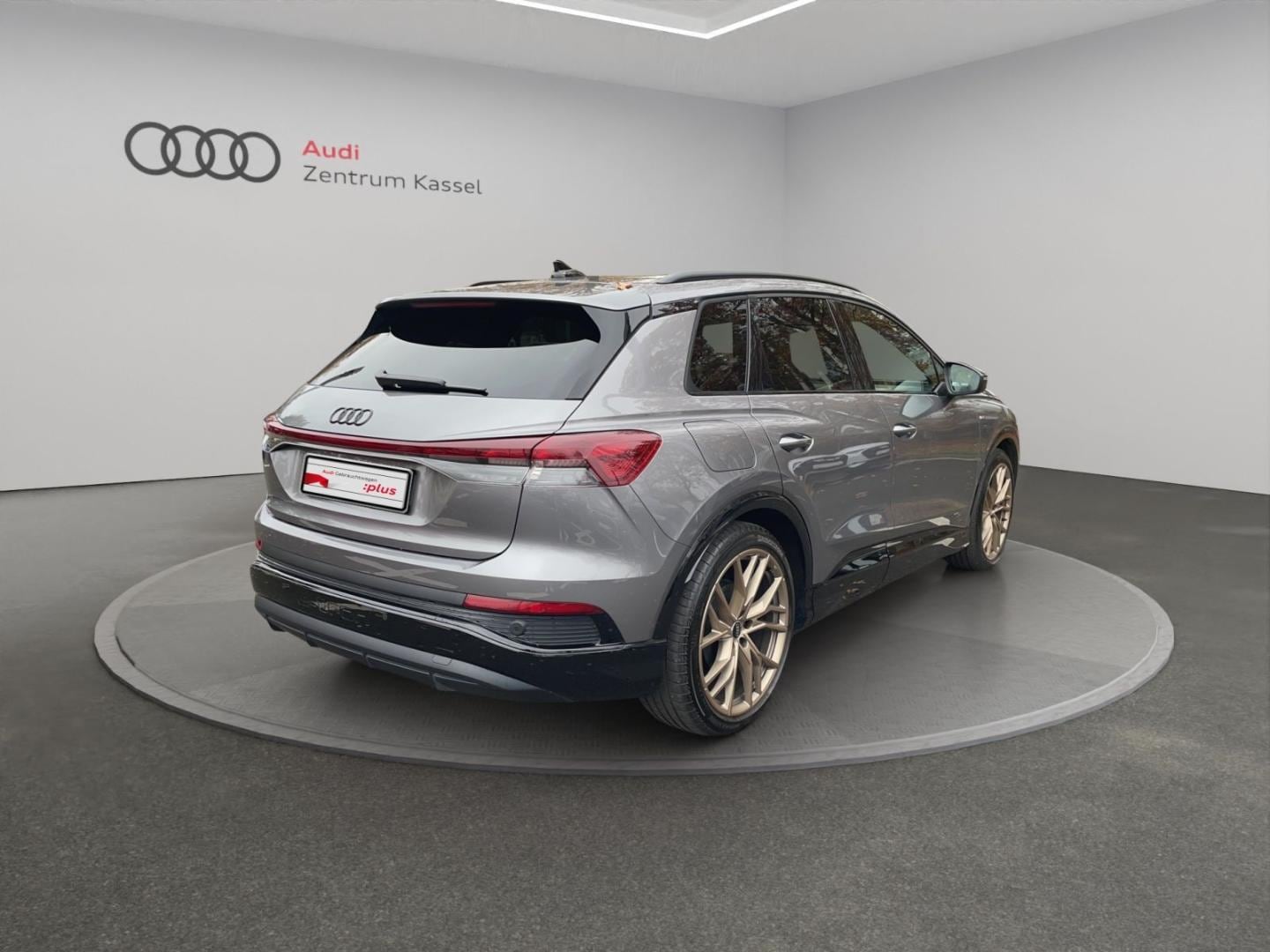 Image about Audi Q4 e-tron 40 e-tron