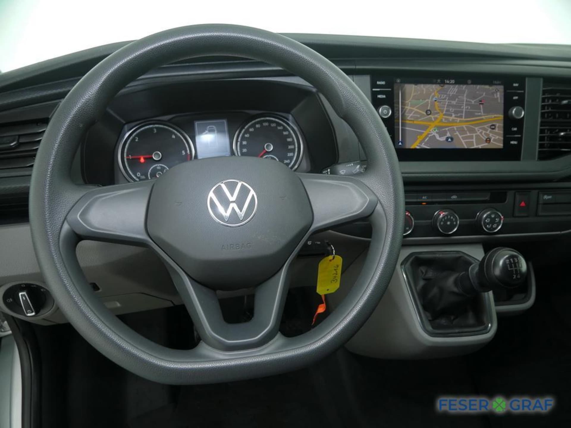 Volkswagen T6.1 Transporter Kasten langer Radstand
