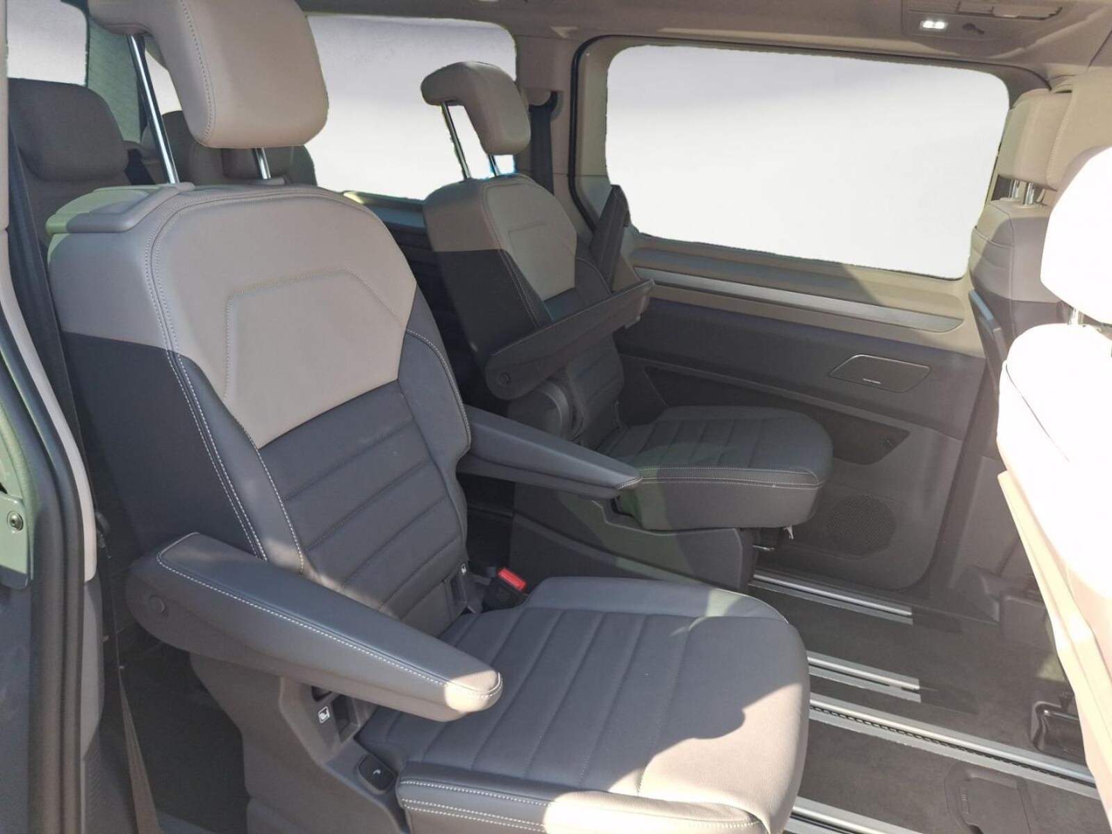 Volkswagen Multivan Langversion – Bild 13