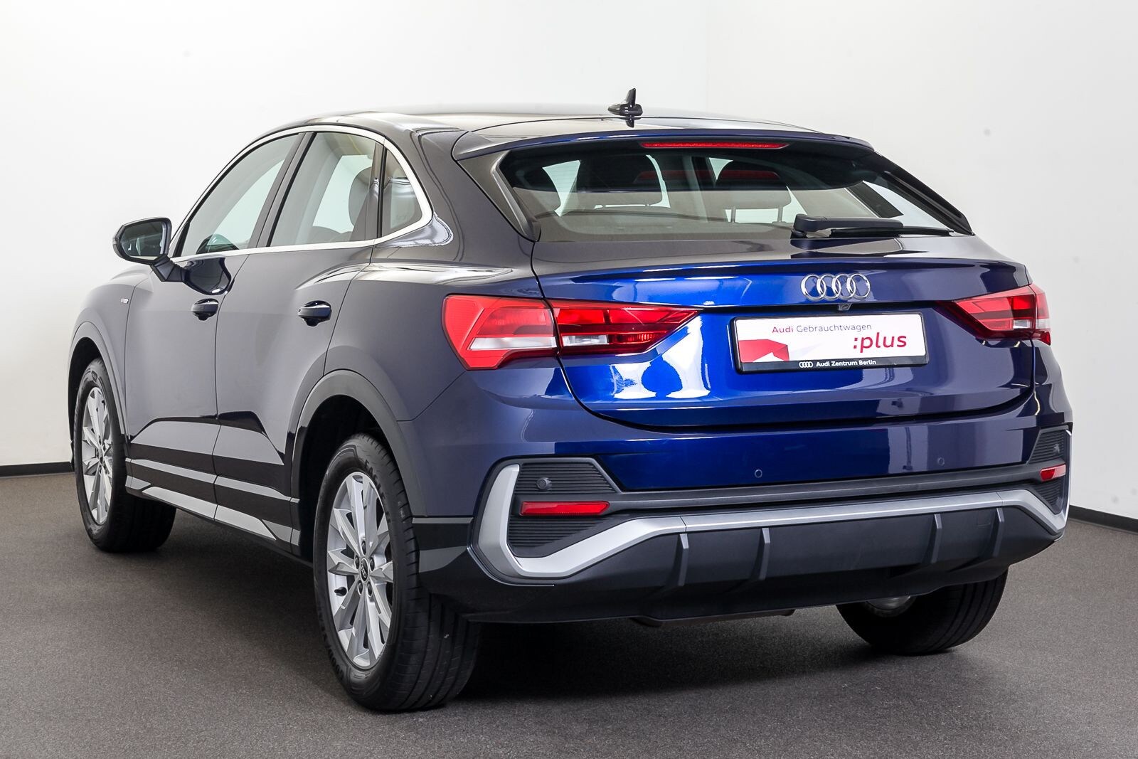 Image about Audi Q3 Sportback 35 TDI S tronic