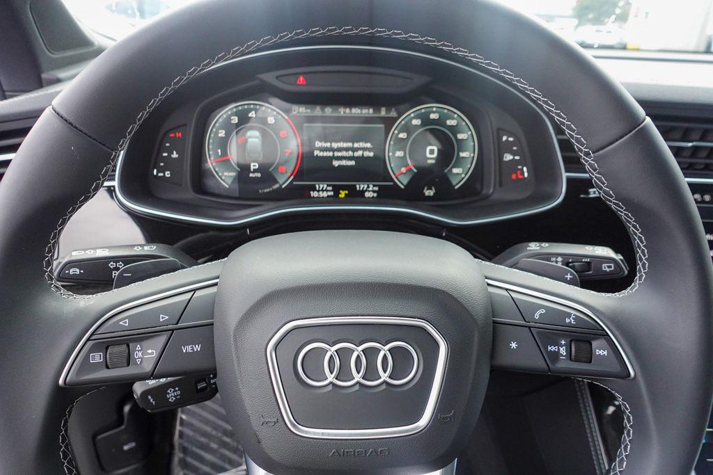 2025 Audi Q7 Prestige - Photo 17