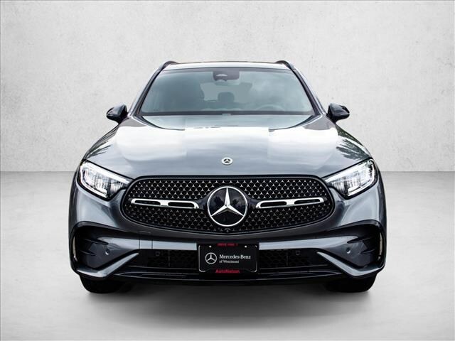 2023 Mercedes-Benz GLC 300