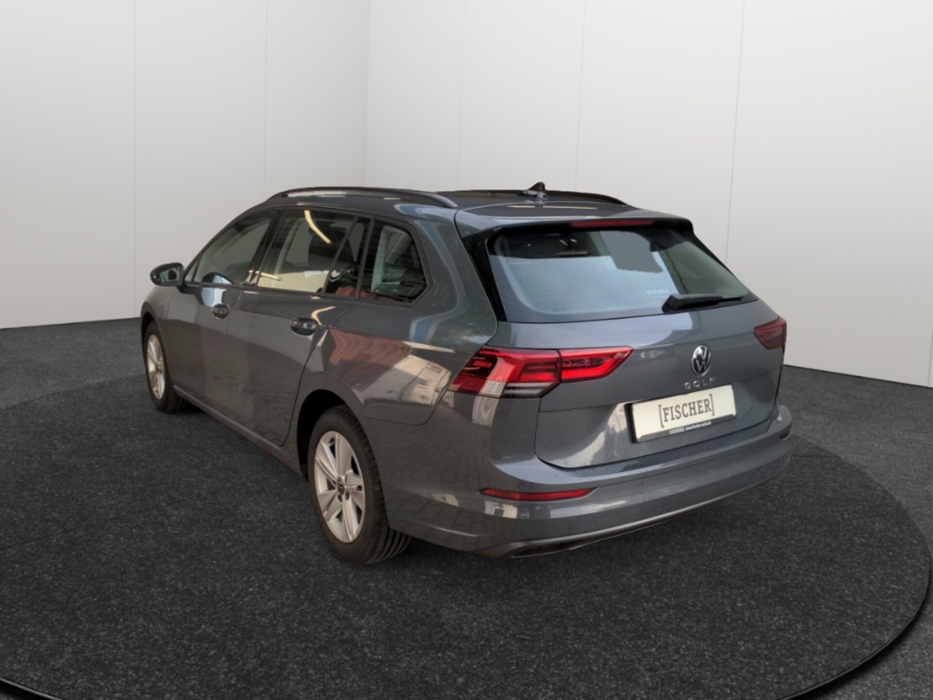 Volkswagen Golf Variant Life