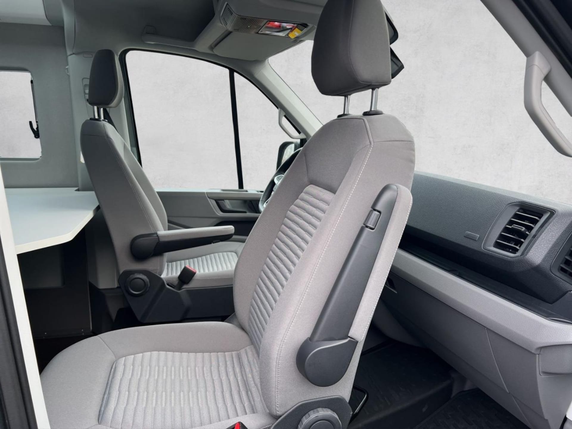 Volkswagen Grand California 600