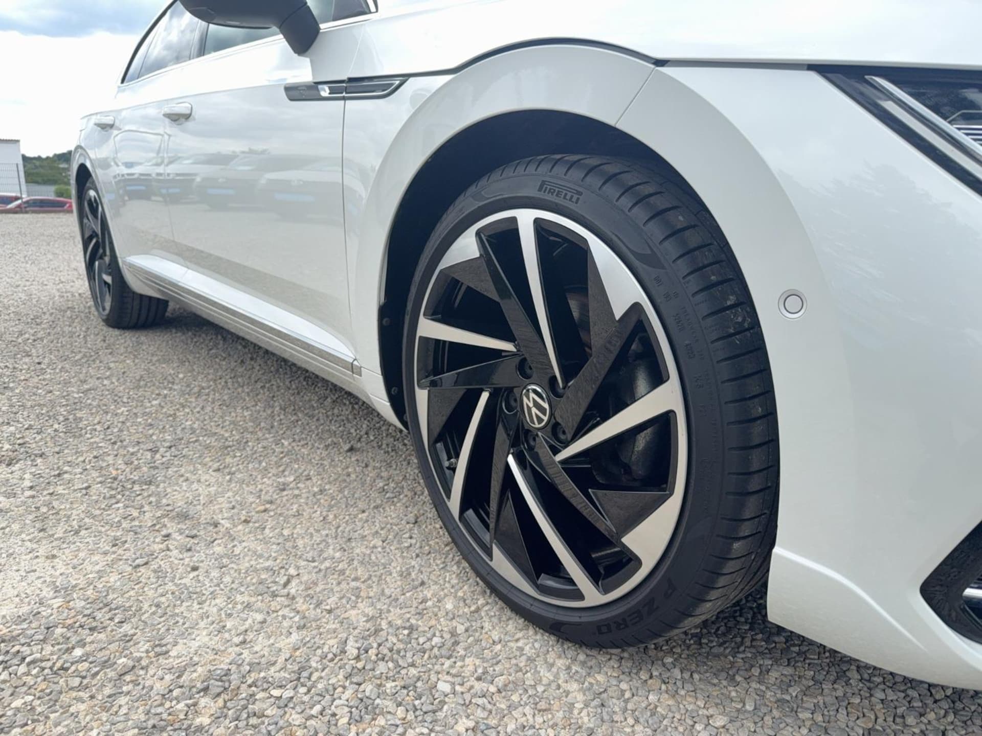 Volkswagen Arteon Shooting Brake R-Line