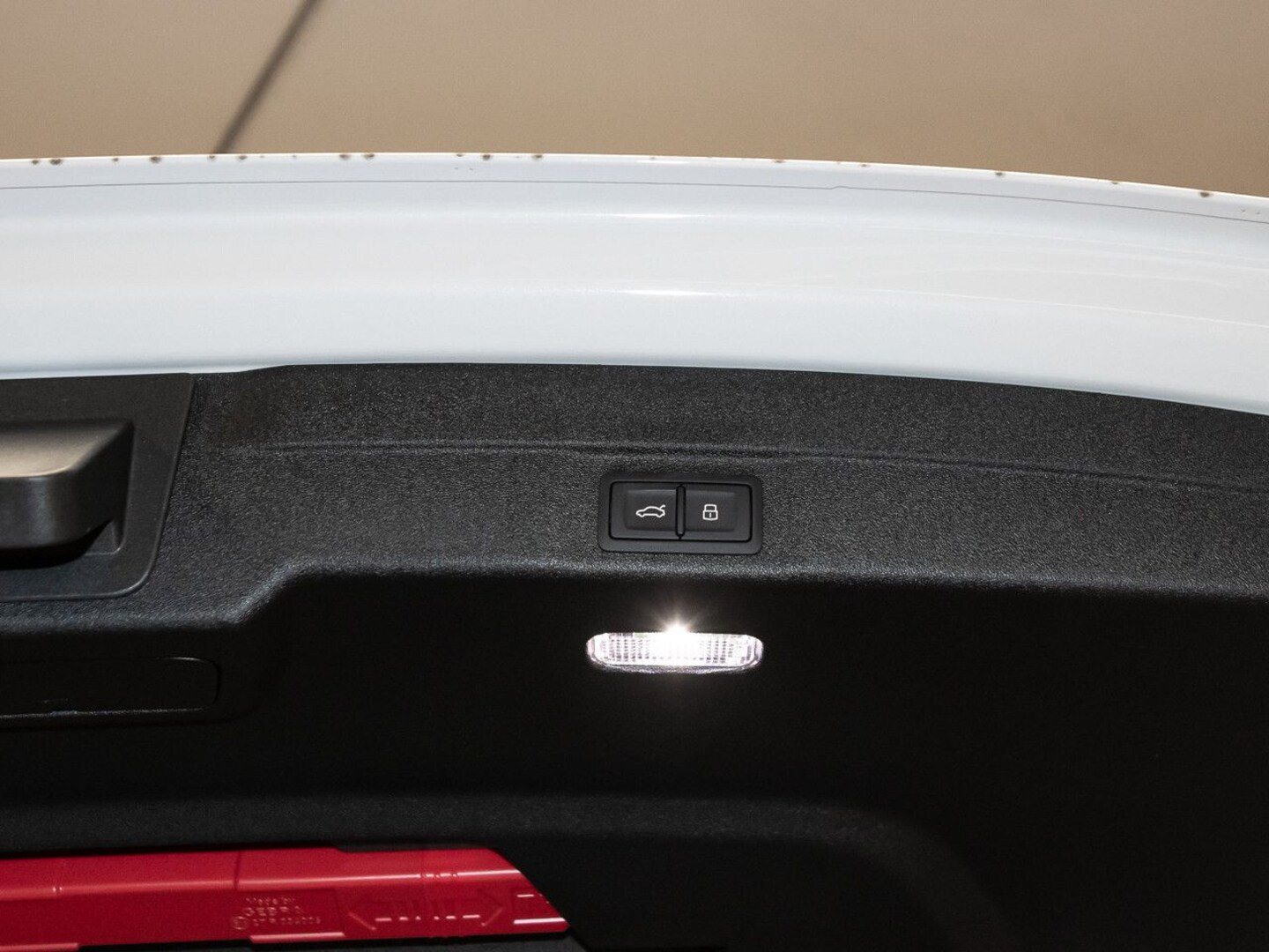 Bild über Audi A5 Avant TFSI 150 kW S tronic - für weitere Informationen kontaktieren Sie den Audi Partner