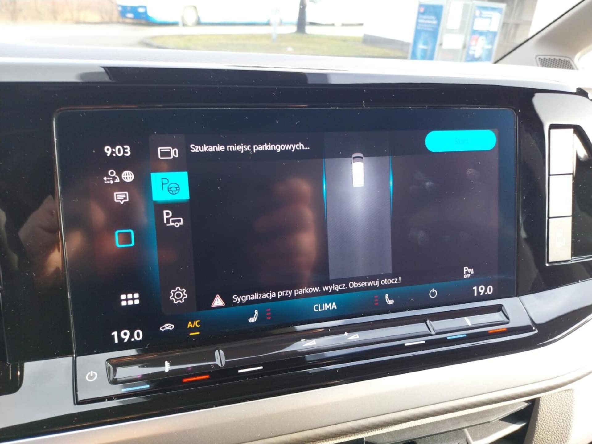 Volkswagen Multivan długi rozstaw osi Life