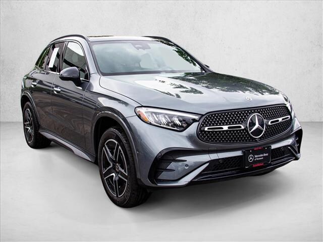 2023 Mercedes-Benz GLC 300