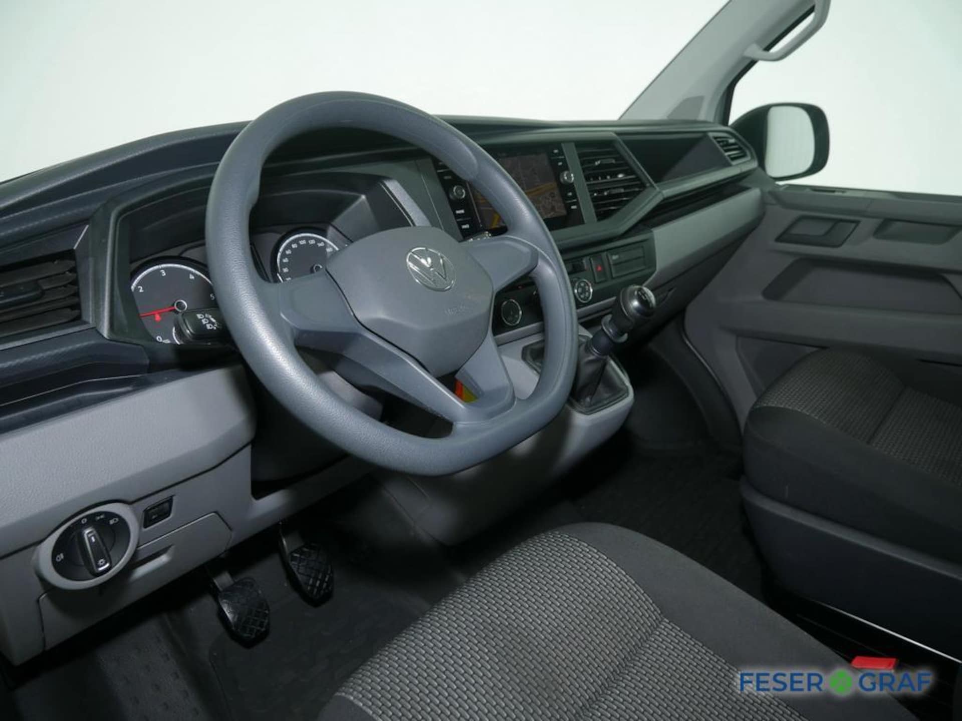 Volkswagen T6.1 Transporter Kasten langer Radstand