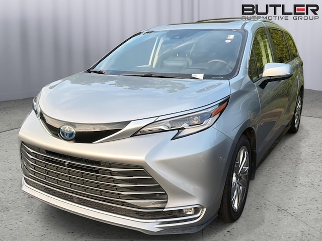 2023 Toyota Sienna