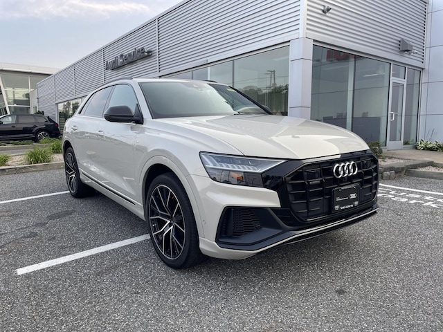 2023 Audi Q8