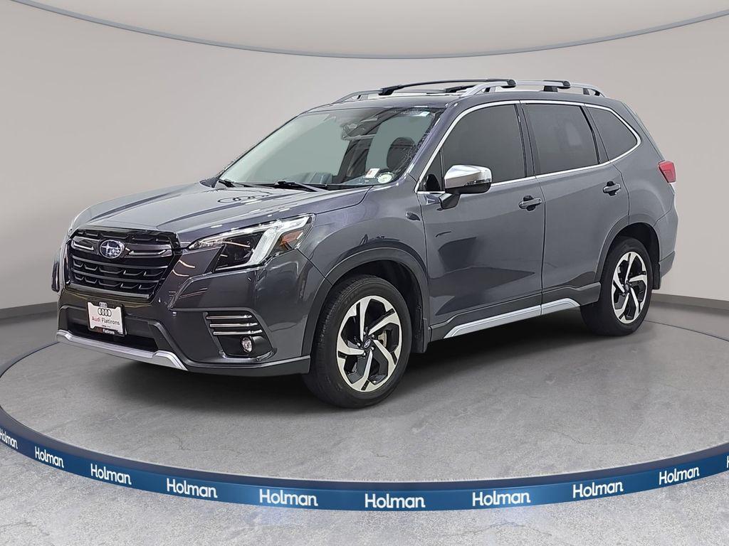 2023 Subaru Forester Touring's photo