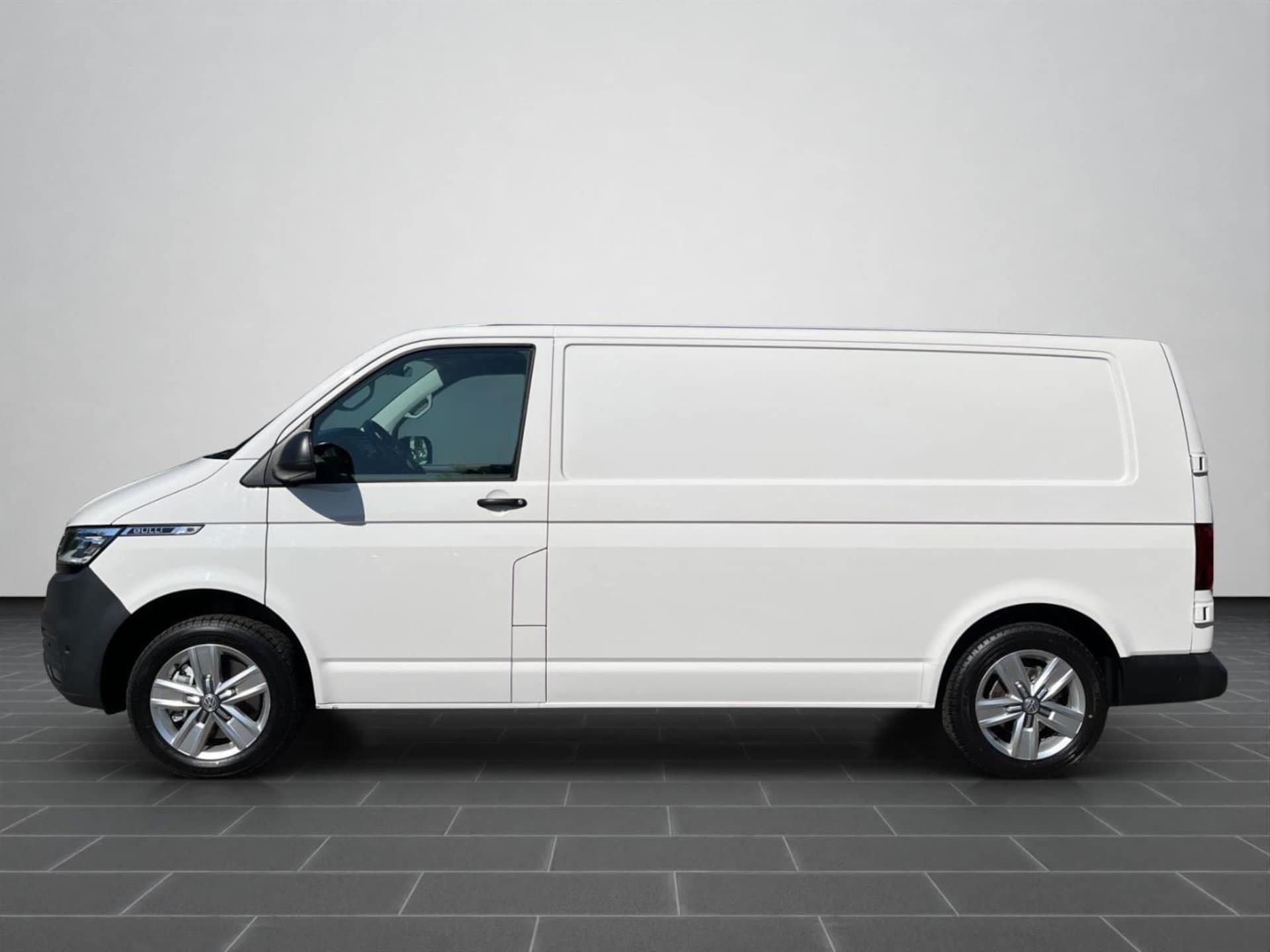 Volkswagen T6.1 Transporter Kasten langer Radstand