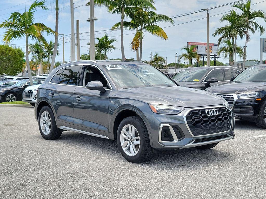 2023 Audi Q5 45 Premium's photo