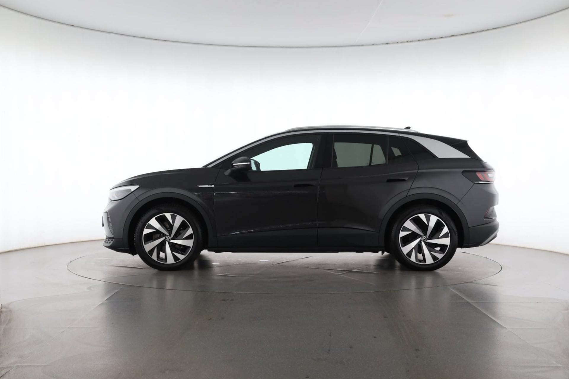 Volkswagen ID.4 1st