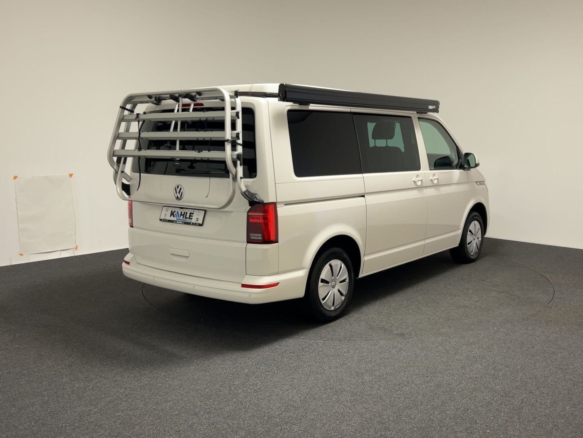 Volkswagen T6.1 Transporter Kasten kurzer Radstand