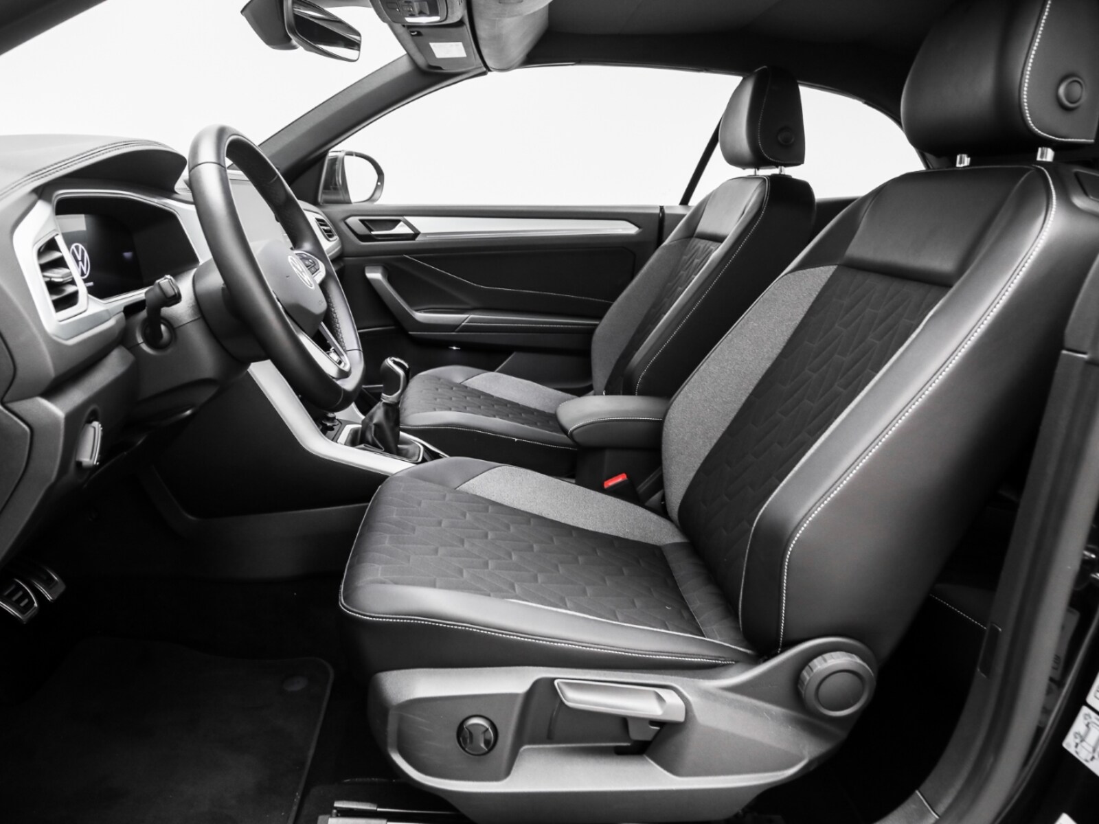 Volkswagen T-Roc Cabriolet – Bild 7