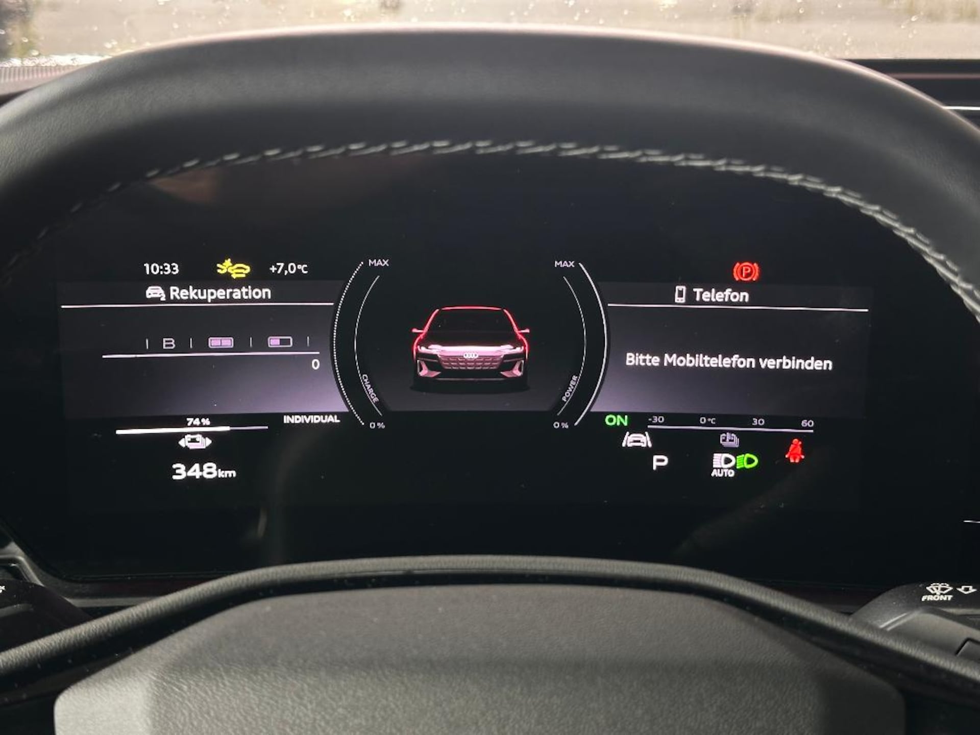 Audi A6 Avant e-tron edition one